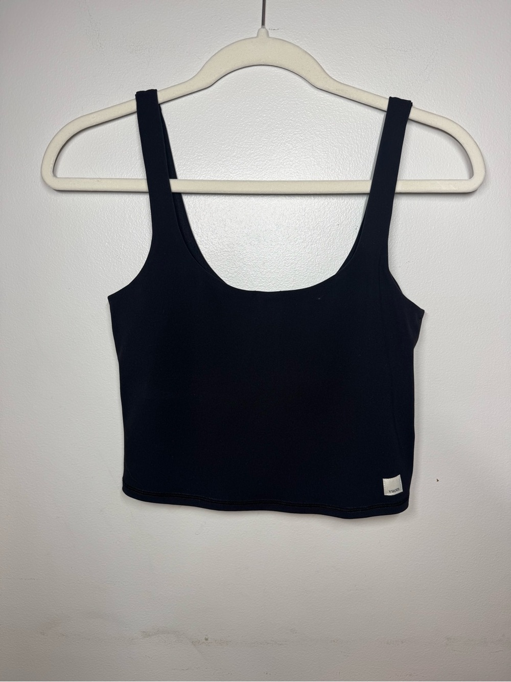Vuori Daily Crop Tank